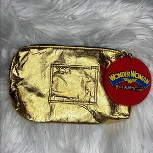 MAC Limited Edition Early 2000s Cosmetics Wonder Woman Shimmering Gold Pouch